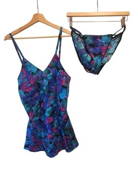 Frederick's of Hollywood Blue & Purple Floral Chemise Set. Small